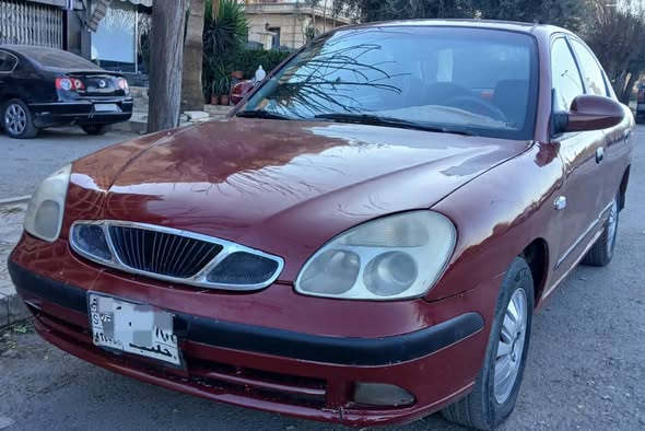 دايو نوبيرا 2001 - صورة 3