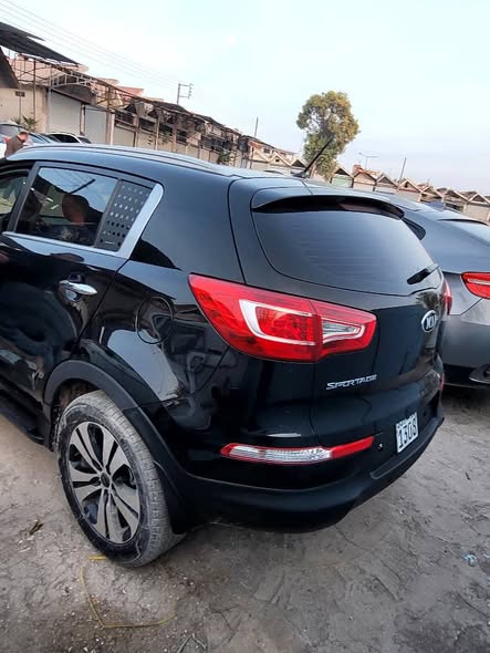 كيا سبور تاج R 2012 - صورة 2