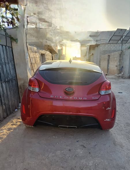 هونداي فوليستر 2013 - صورة 4