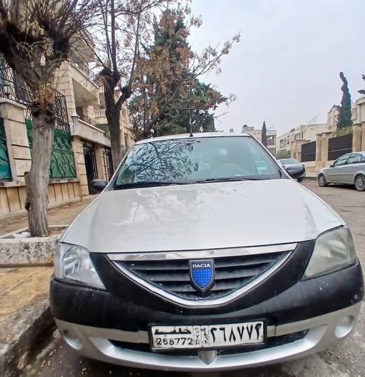 داسيا لوغان 2006