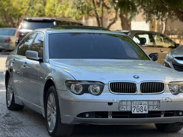 بي إم دبليو 735 2004 - صورة 1