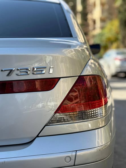 بي إم دبليو 735 2004 - صورة 5