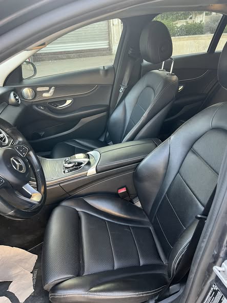 مرسيدس C300 2015 - صورة 4