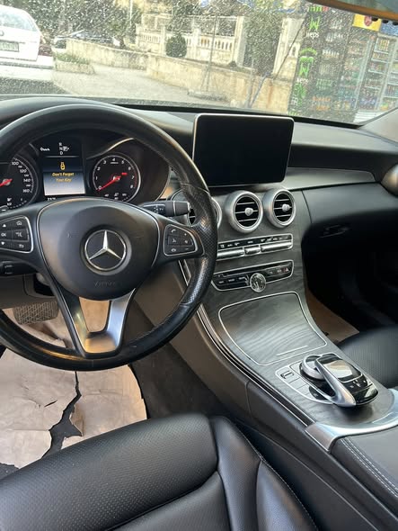 مرسيدس C300 2015 - صورة 5