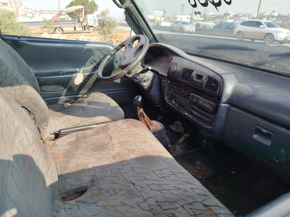 هونداي H-100 1998 - صورة 3