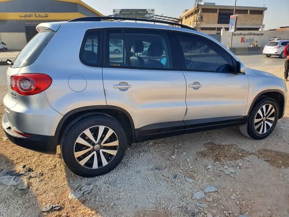 فولكس فاجن تيجوان 2010 - صورة 2