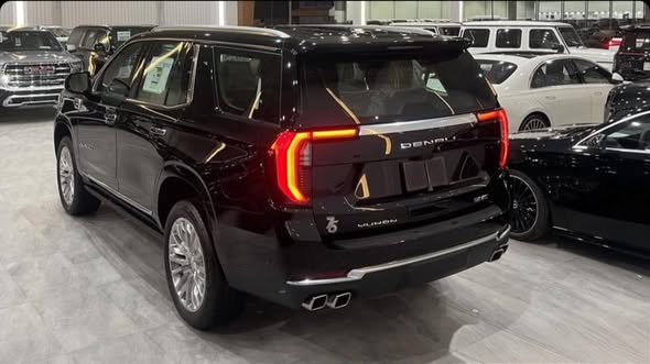 GMC يوكون 2025 - صورة 3