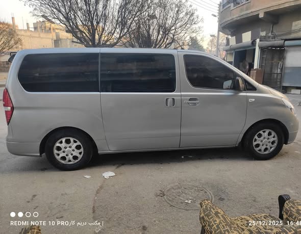 هيونداي اتش 1 2011 - صورة 3