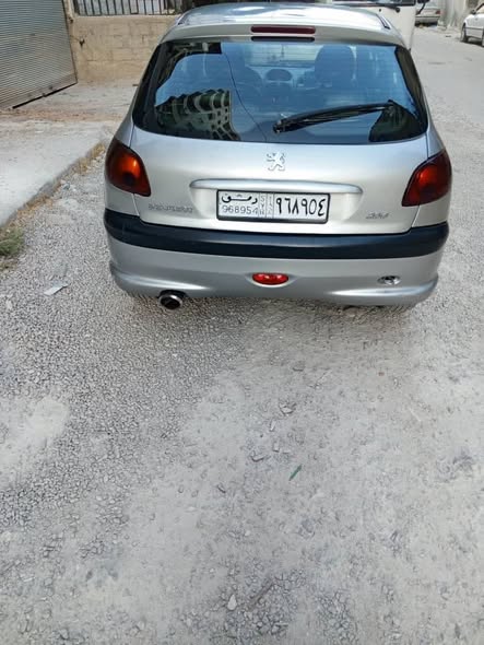 بيجو 206 2003 - صورة 1