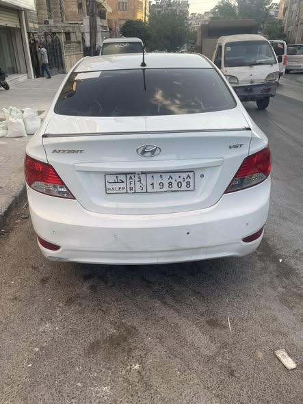 هيونداي اكسنت 2012 - صورة 4