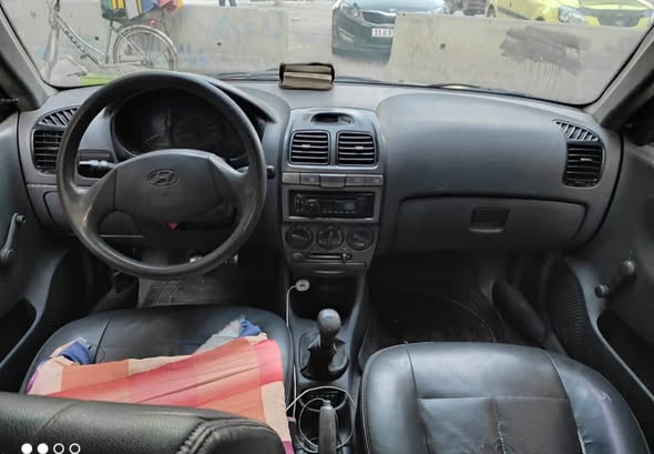 هيونداي أكسنت 2005 - صورة 5