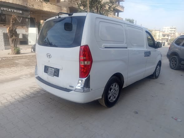 هيونداي H1 2009 - صورة 3