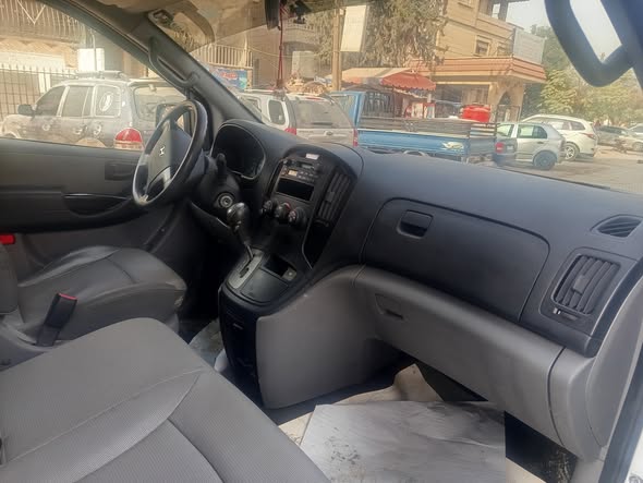 هيونداي H1 2009 - صورة 5