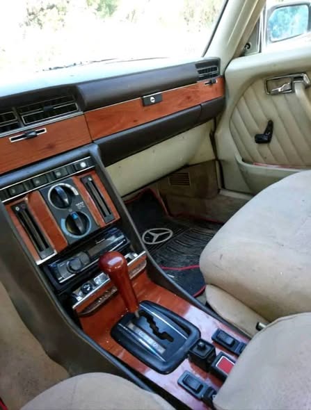 مرسيدس 280 SE 1977 - صورة 3