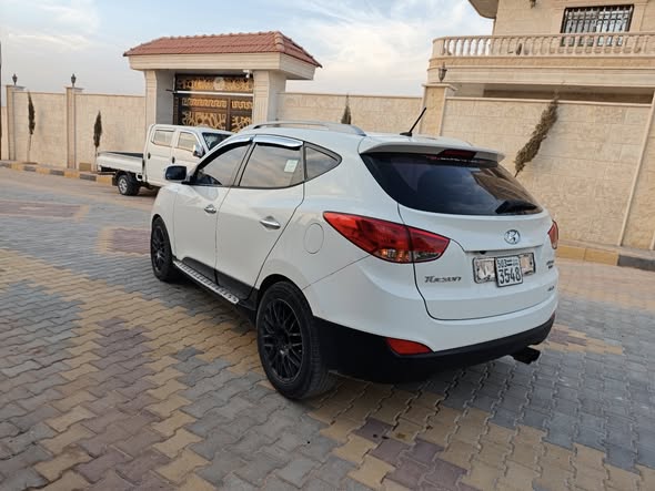 توسان توسان 2010 - صورة 3