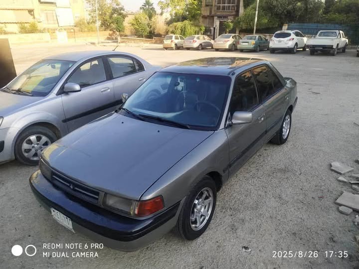 مازدا 323 فاميلي 1993