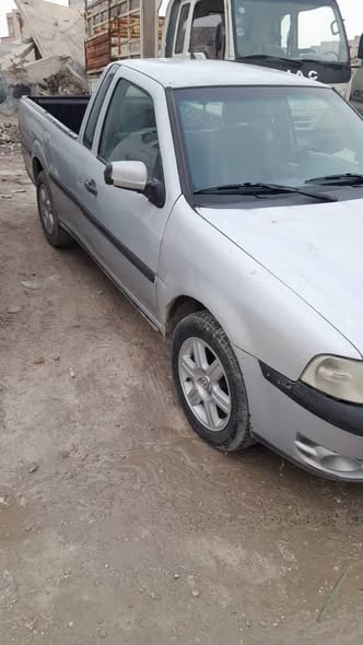 فولكس فاجن سافيرو 2006 - صورة 2