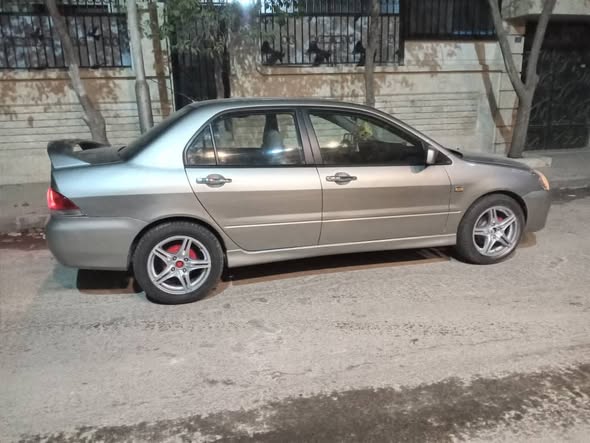 ميتسوبيشي لانسر 2006 - صورة 4