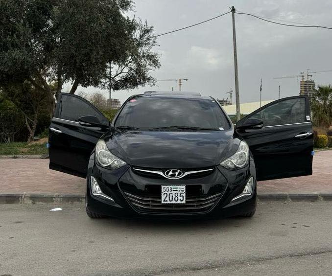 هيونداي أفانتي 2014 - صورة 1