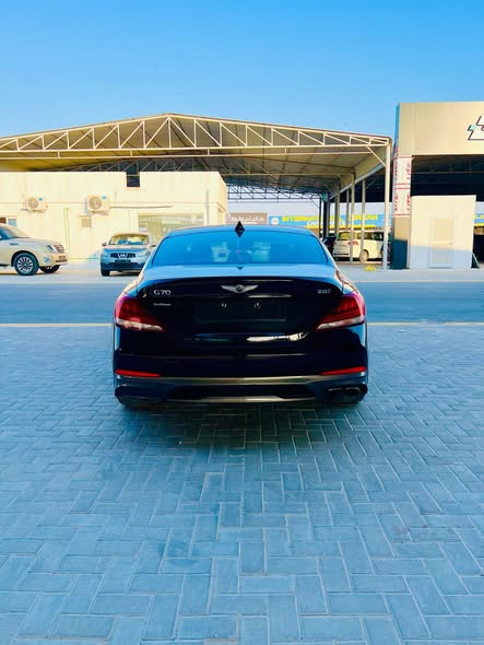 جينيسس G70 2019 - صورة 5