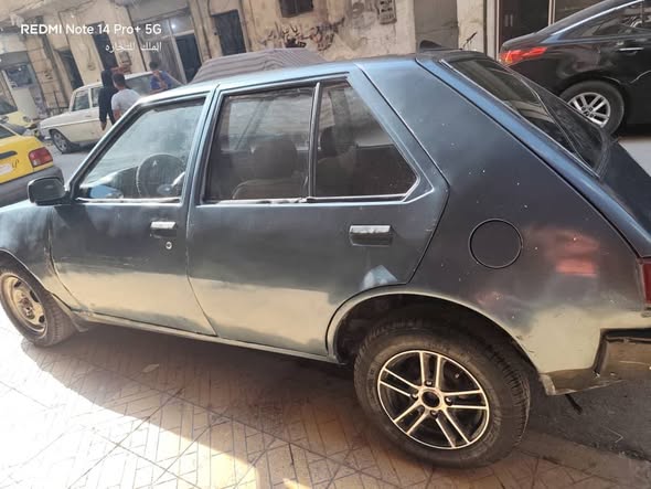 Mitsubishi كولت 1983 - صورة 1