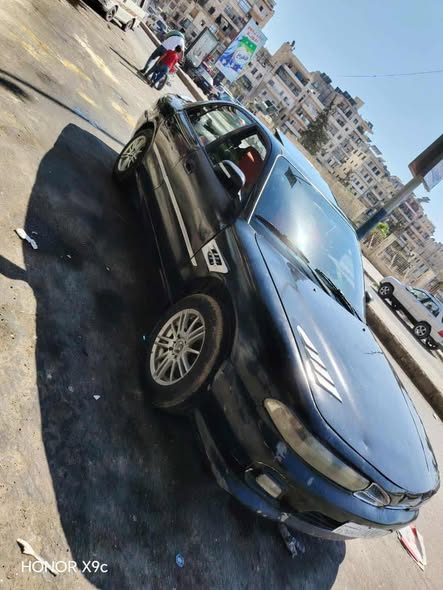 ميتسوبيشي كالانت 1993 - صورة 4