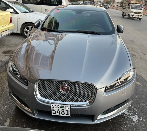 جاكوار XF 2015 - صورة 1