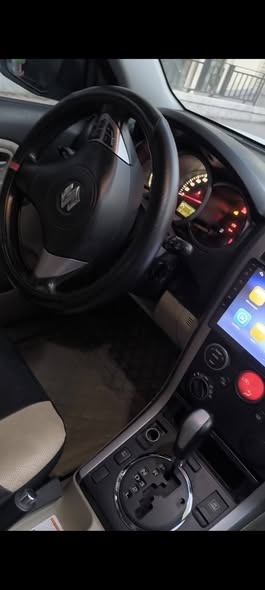 سوزوكي جراند فيتارا 2016 - صورة 4