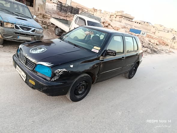 فولكس فاجن بولو 1994 - صورة 5