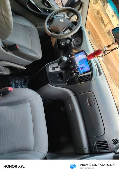 هيونداي H 1 2009 - صورة 1