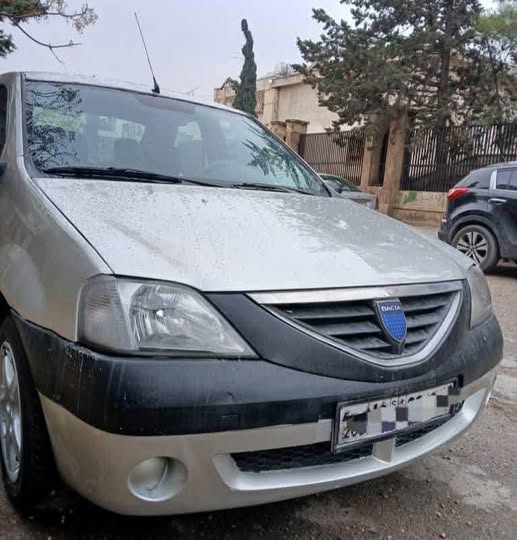 داسيا لوغان 2006