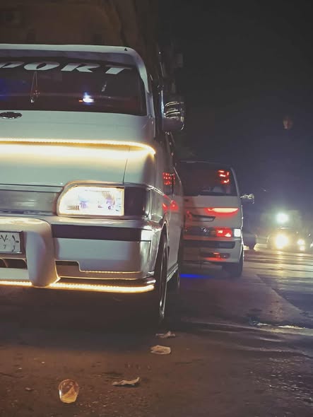 متسوبيشي L300 1993 - صورة 1