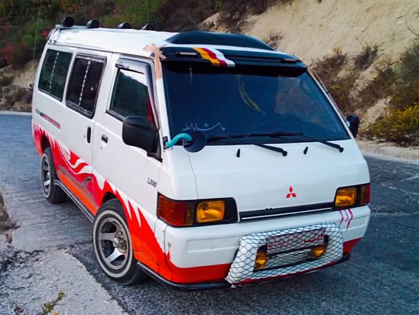 متسوبيشي L300 1993 - صورة 2