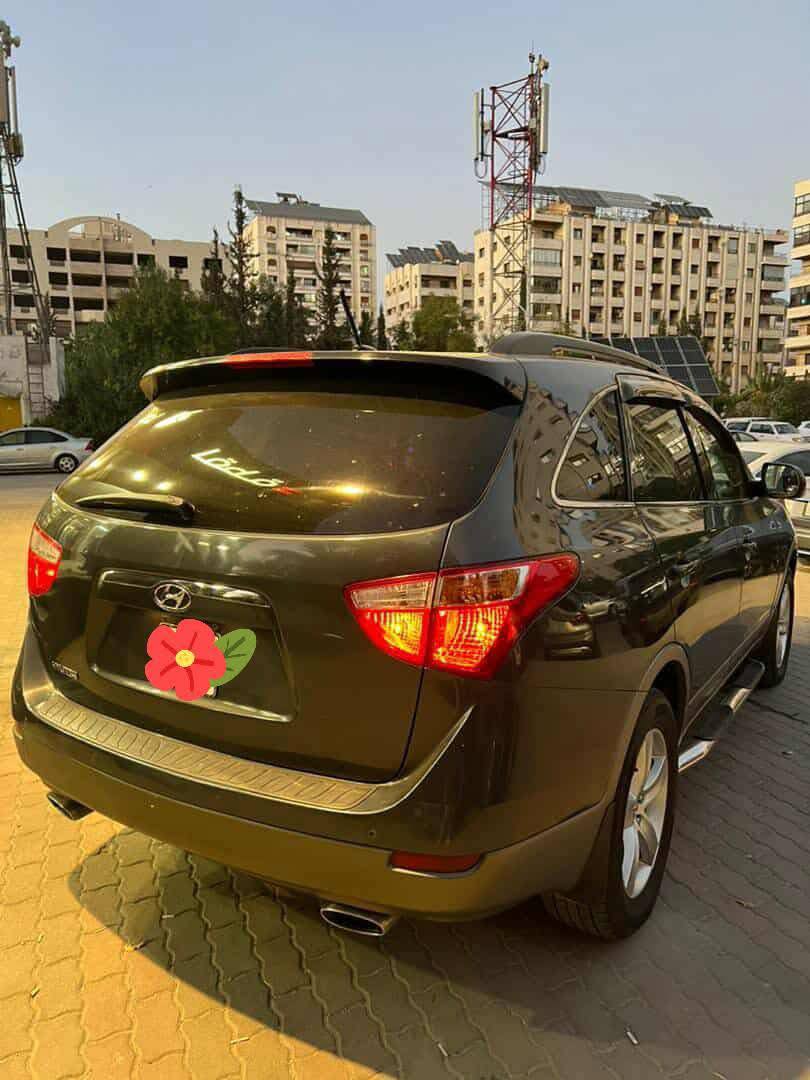 هيونداي فير اكروز 2012 - صورة 2