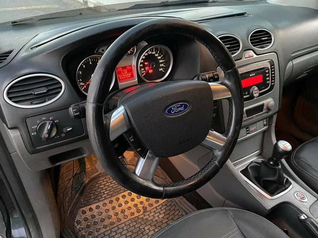 فورد فوكس 2009 - صورة 5