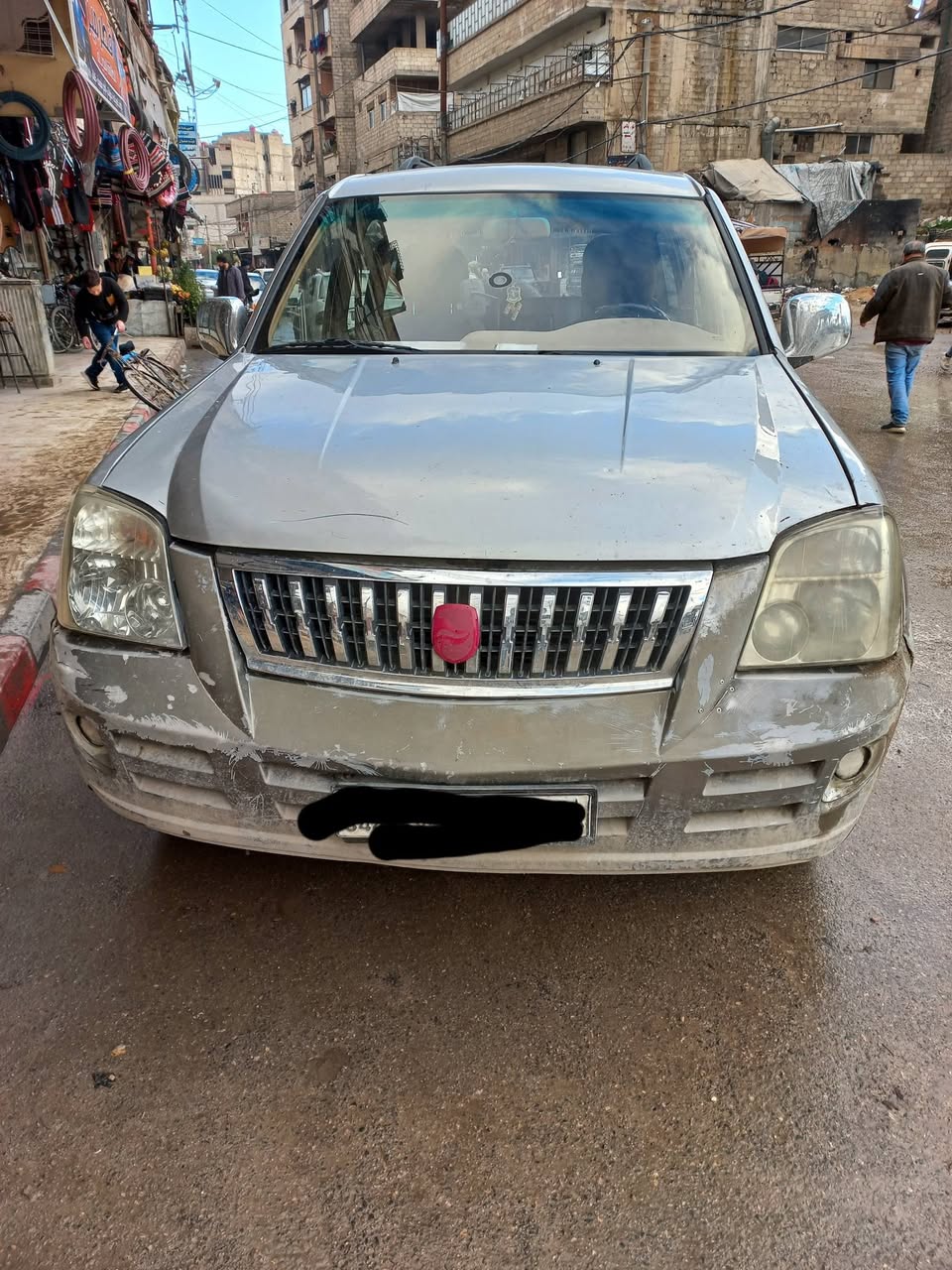 جيب يوجين 2006 - صورة 1