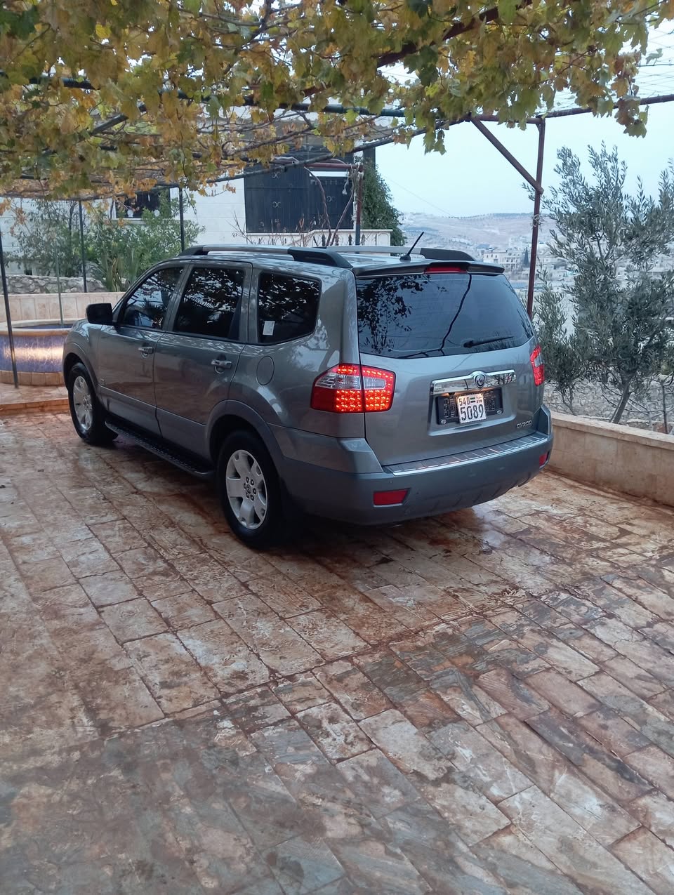 Ssangyong Mohave 2011 - صورة 3