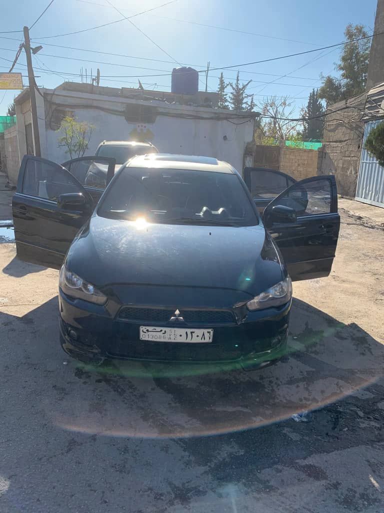 ميتسوبيشي لانسر 2008