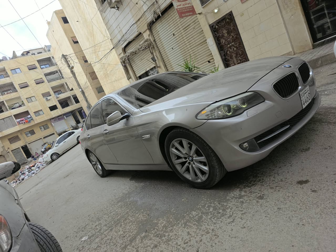 بي إم دبليو 520i 2013 - صورة 4