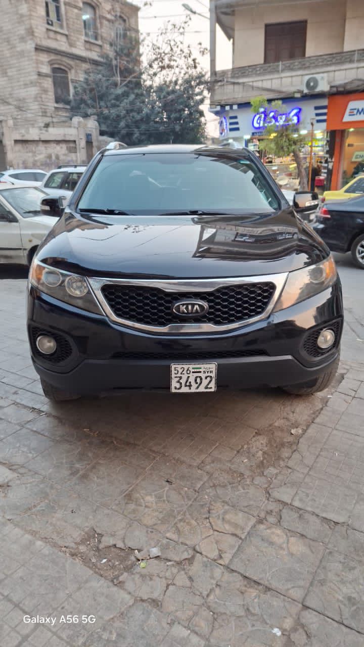 كيا سيرنتو 2012