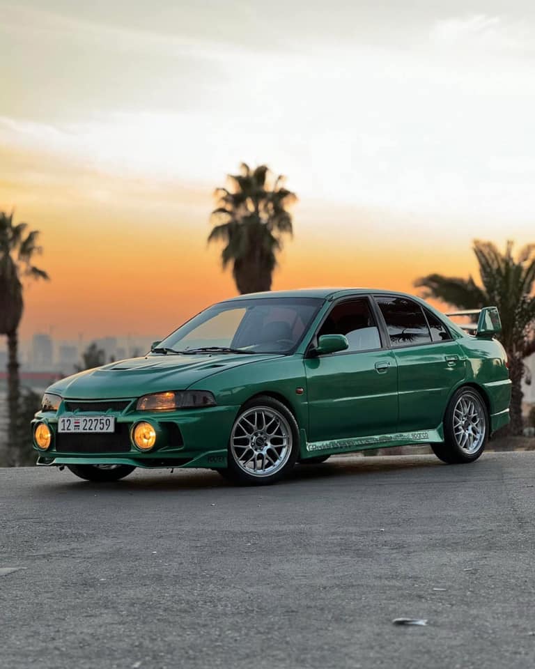 ميتسوبيشي لانسر 1997 - صورة 4