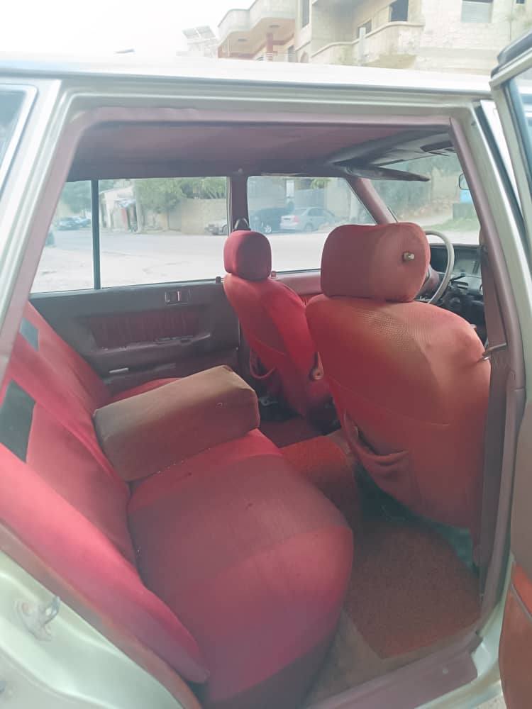 مازدا 929 1992 - صورة 1