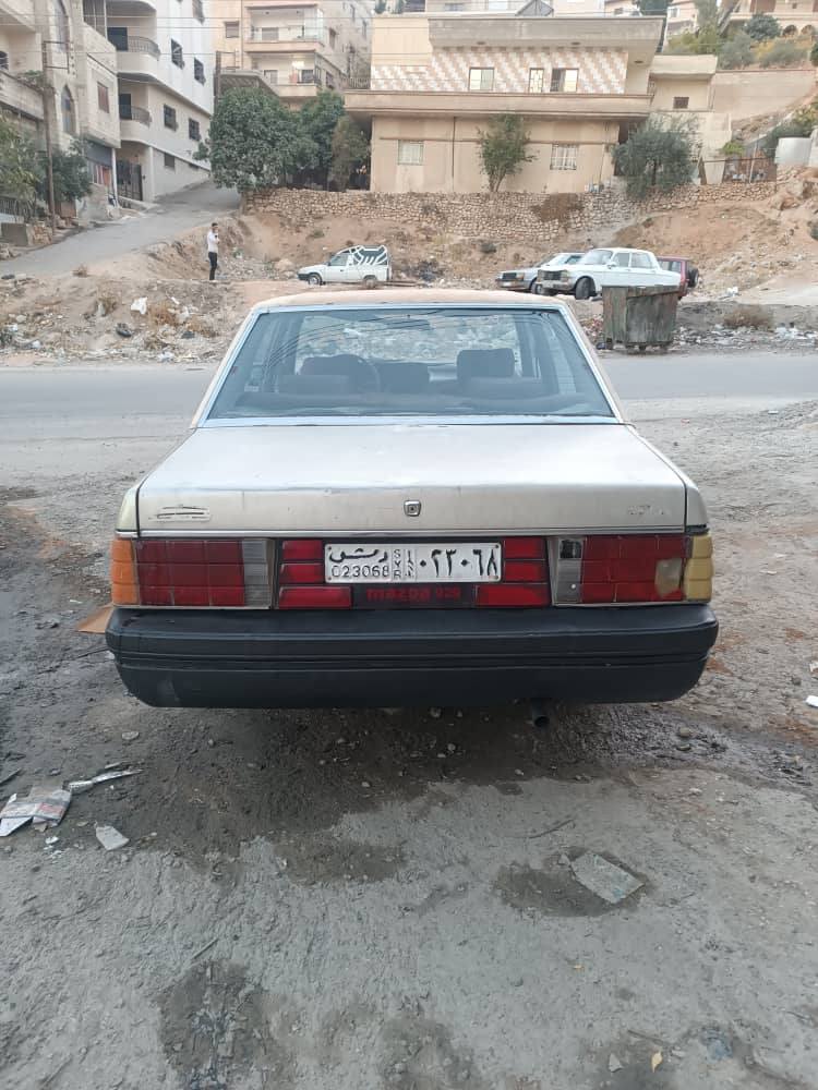 مازدا 929 1992 - صورة 4
