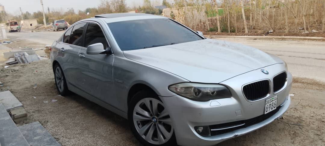 بي إم دبليو 523I 2011 - صورة 1