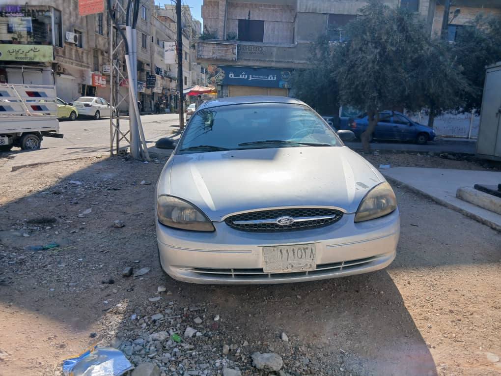 فورد توروس 2000 - صورة 3