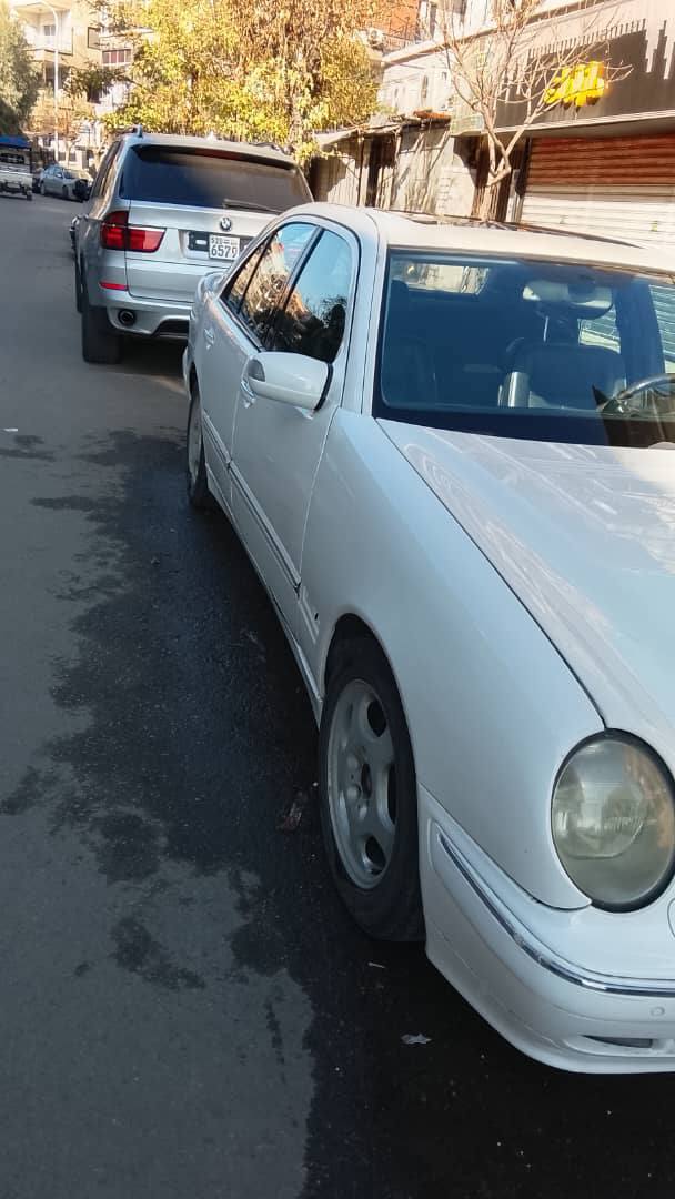 مرسيدس نملهم 2001 - صورة 3