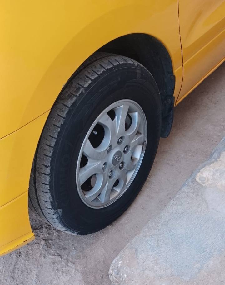 هيونداي اتش ون 2011 - صورة 2