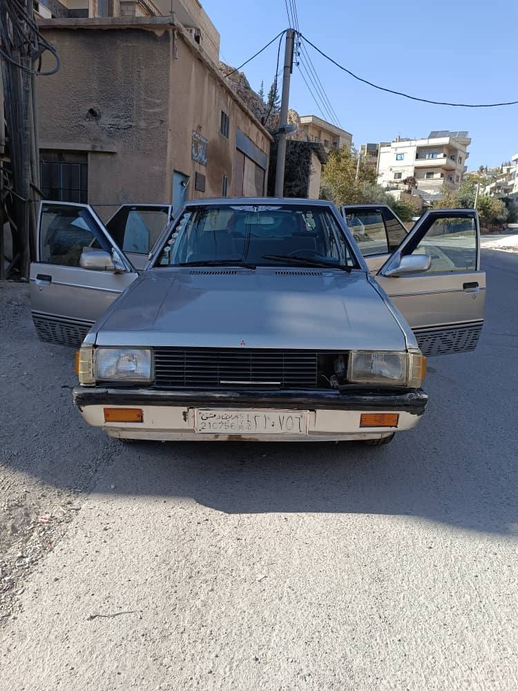 ميتسوبيشي لانسر 1983 - صورة 2