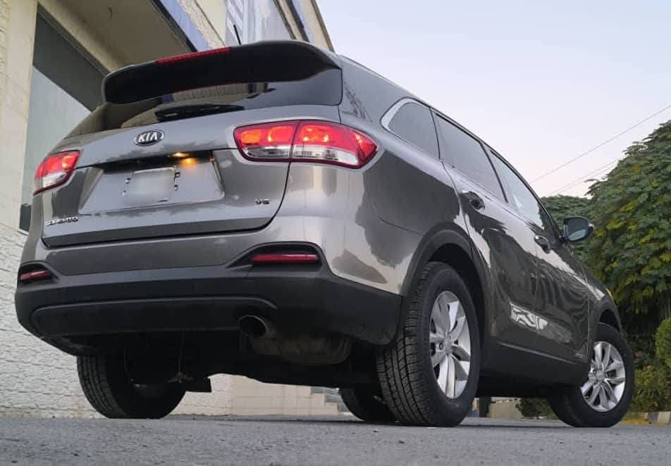 كيا سورينتو 2017 - صورة 2