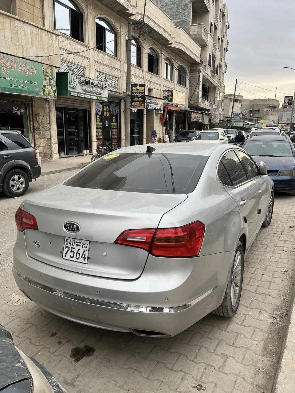 كيا كي 7 2012 - صورة 2